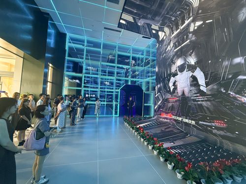 人工智能山東好品搶先體驗(yàn)——開(kāi)進(jìn)AI工廠的記者見(jiàn)面會(huì)帶你過(guò)足科技癮